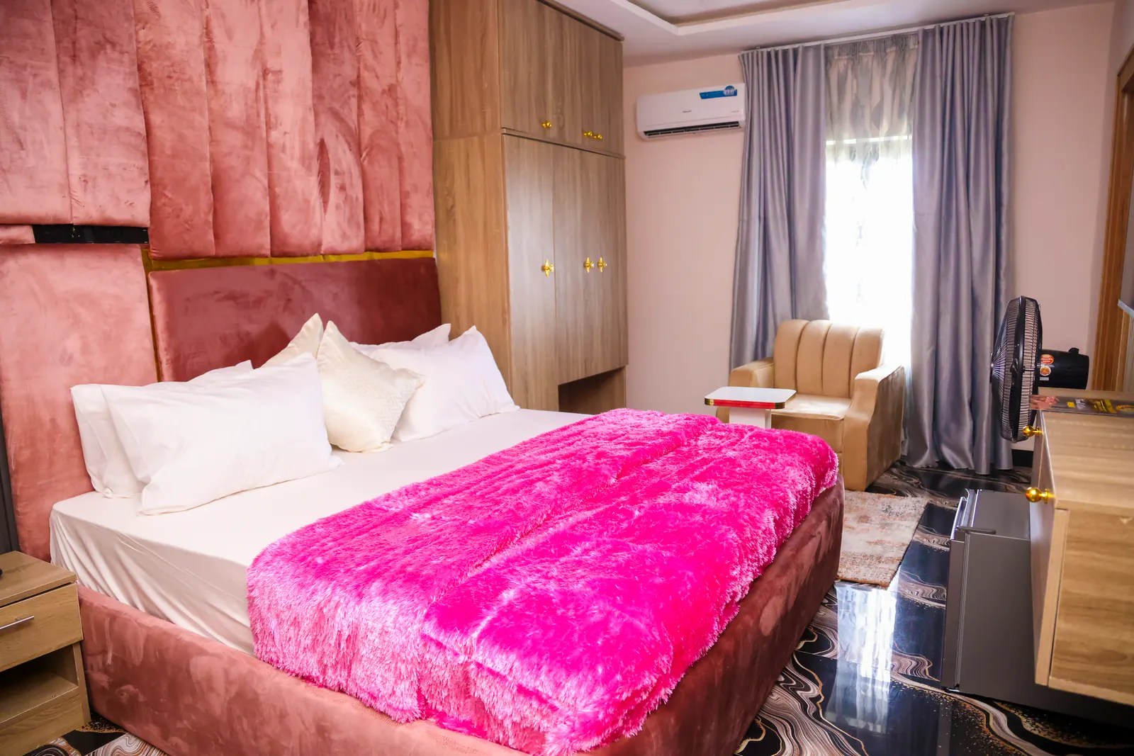 Executive Suite